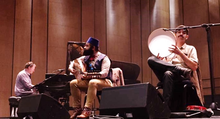 Matt JT and JT in Dubai on stage (2)